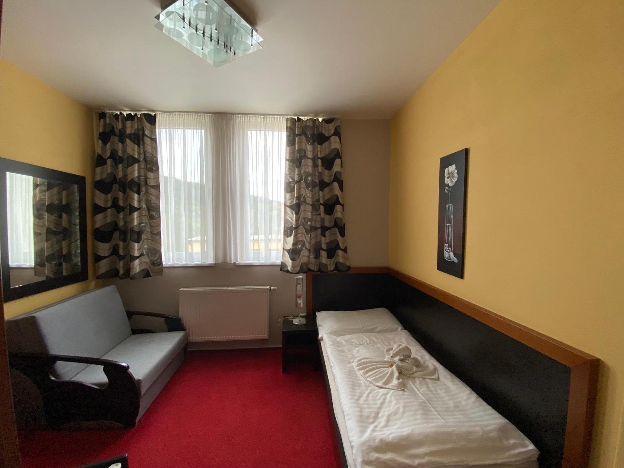 Guest House Penzion Fortuna Tvrdosin Dış mekan fotoğraf